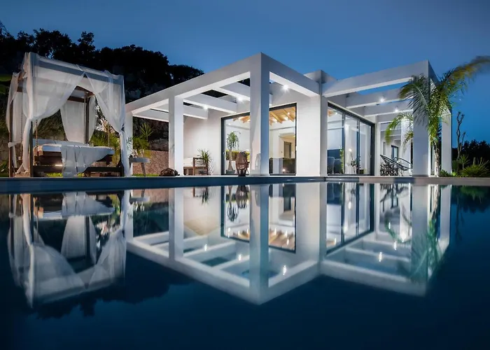 Horizon Luxury Villa